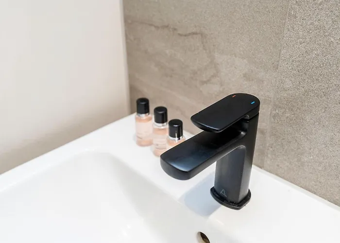 Deluxe Апартаменти Лідс